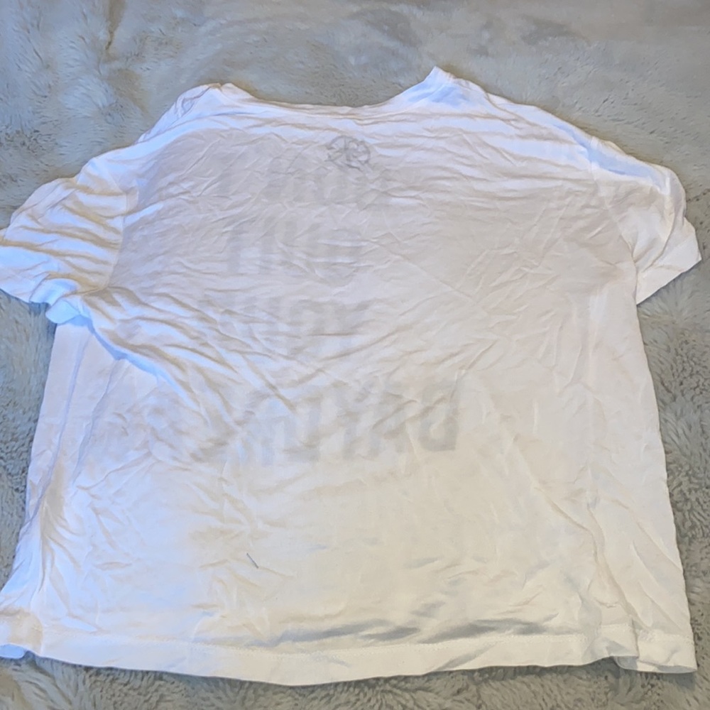 Graphic T-Shirt - Picture 5 of 7